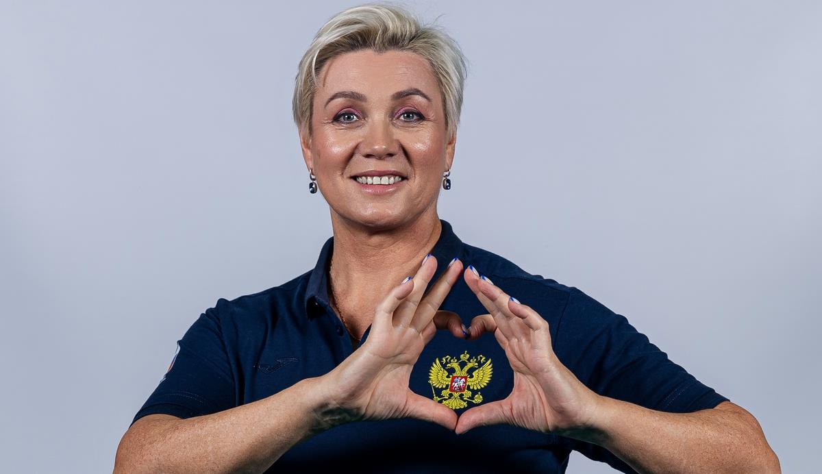 Поздравляем Любовь Коротневу