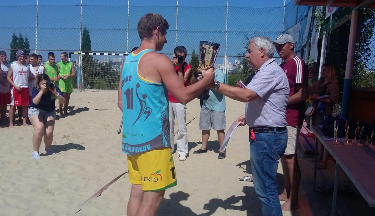 «Екатеринодар» стал чемпионом России по пляжному гандболу 