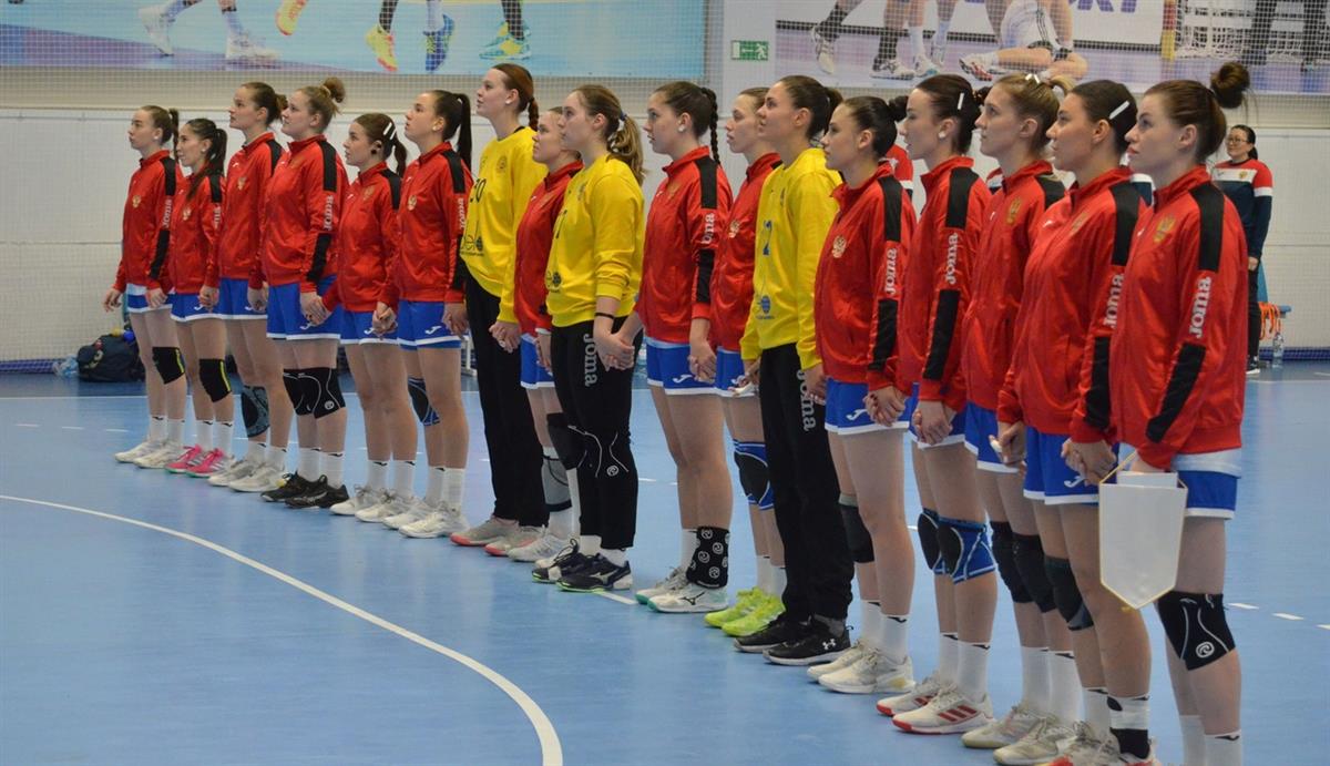 20 гандболисток вызваны для подготовки к матчам с Беларусью