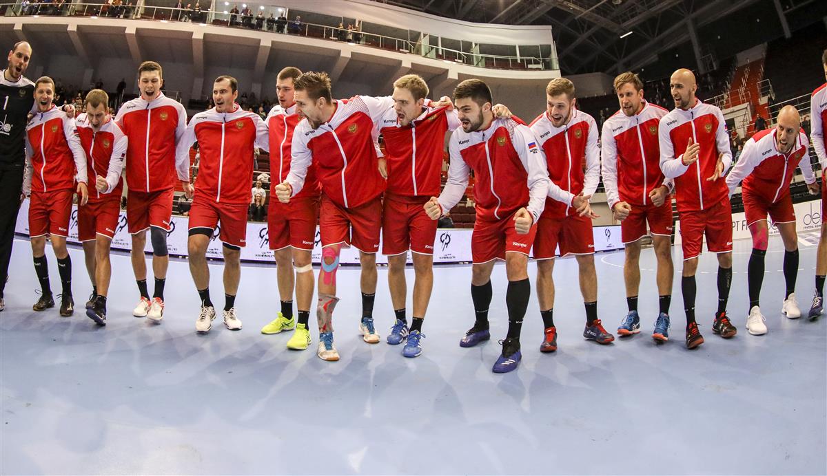 Эдуард Кокшаров вызвал 22 гандболиста в национальную команду на сбор в Новогорск