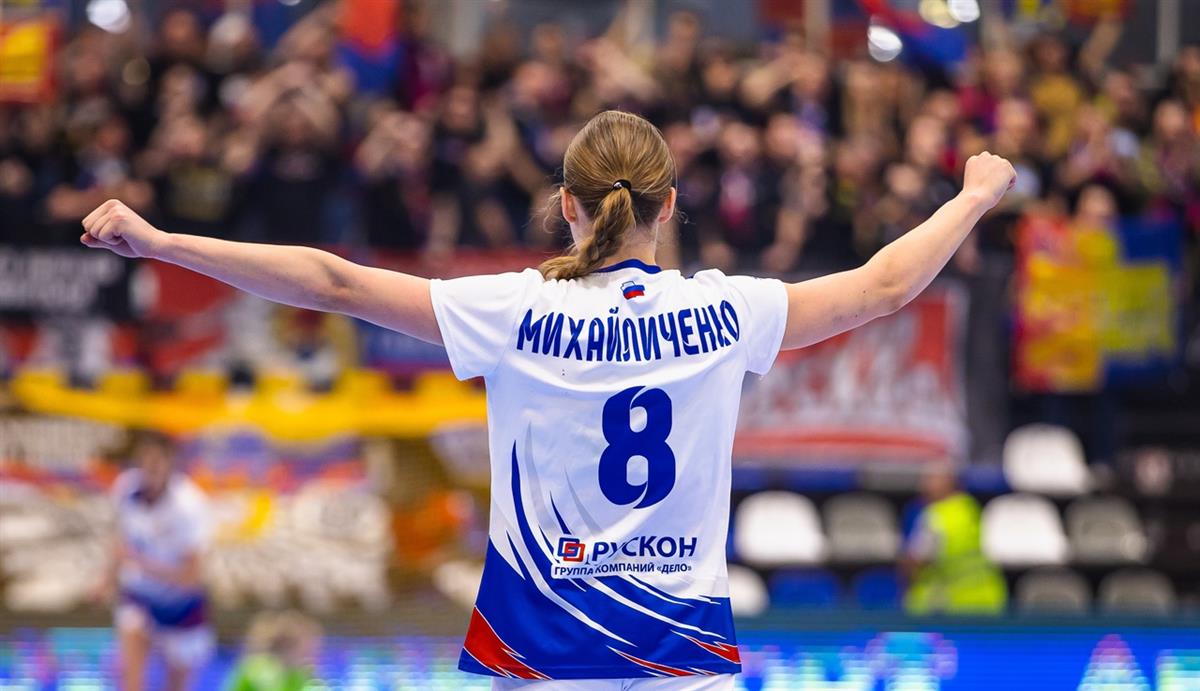 Елена Михайличенко: «Когда бросала 7-метровый в Ростове, сама хотела вместе с мячом влететь в сетку»