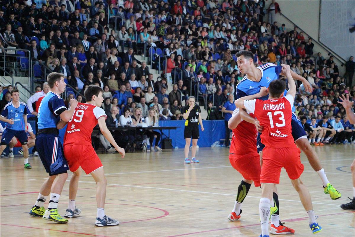 Праздник гандбола в Протвино: сборная России U-19 обыграла Францию