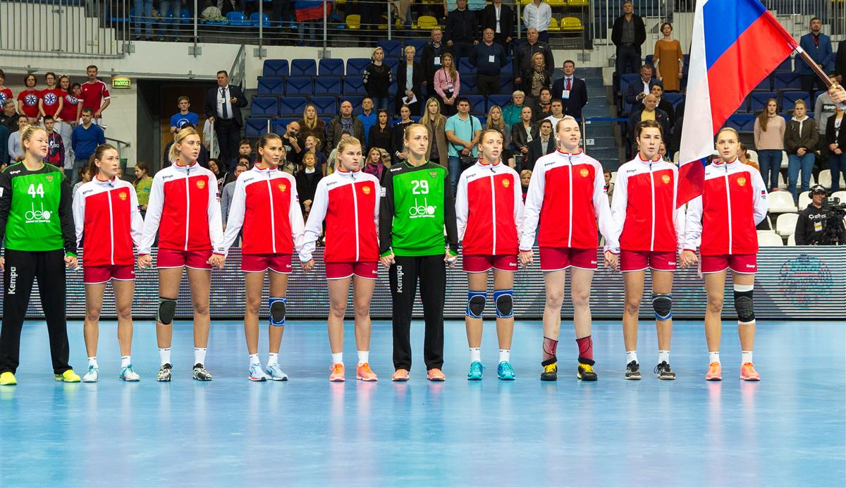 При поддержке Ростеха женская сборная России по гандболу сыграет ключевой матч отборочного турнира Евро-2018 с командой Румынии