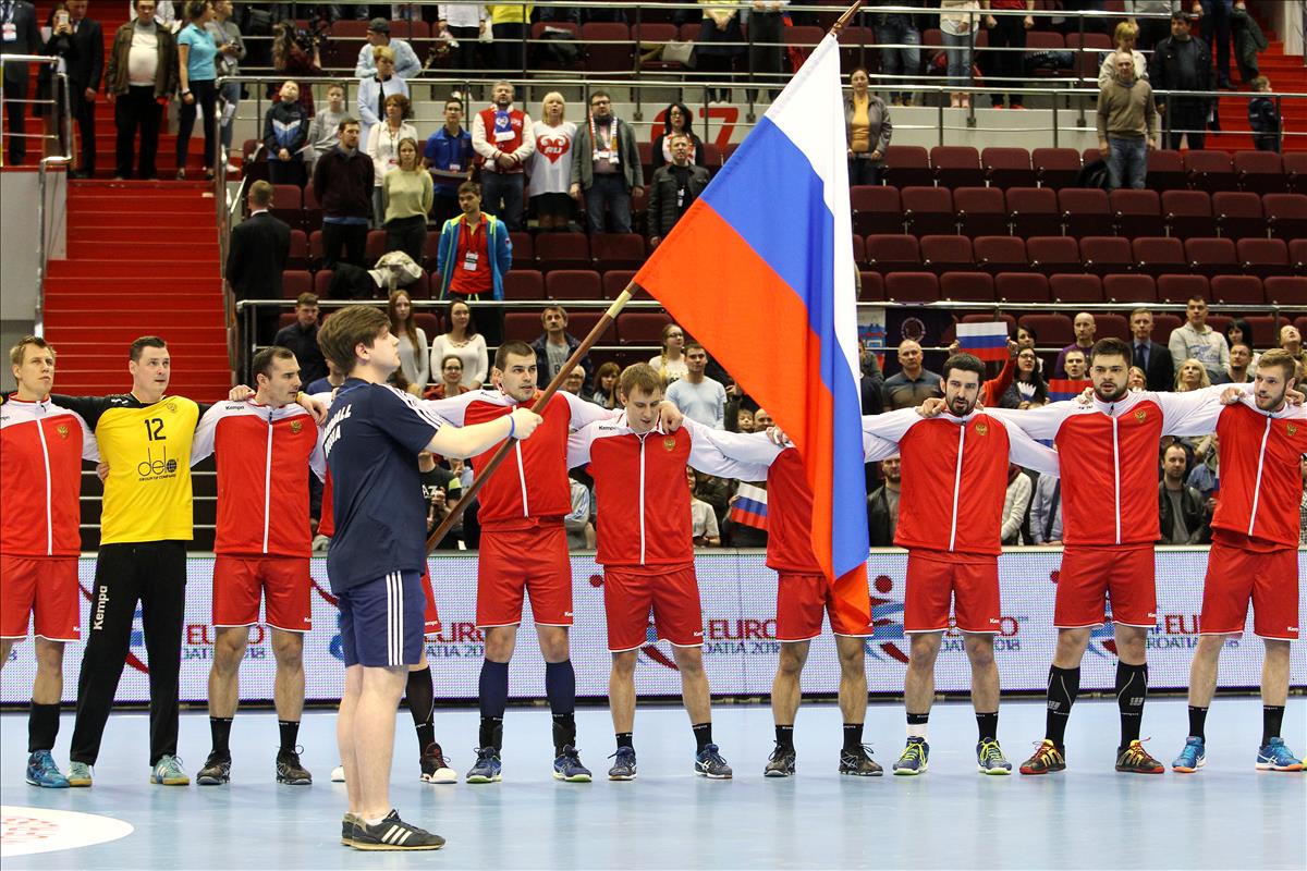 Сборная России назвала состав на матч отбора ЧЕ-2018 с Черногорией