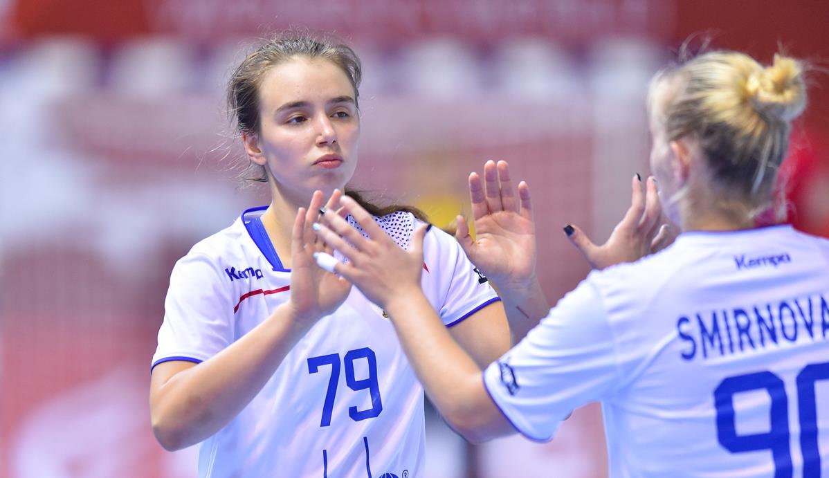 Женская сборная России U-18 вышла в четвертьфинал чемпионата мира 