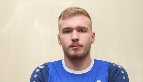 Вячеслав Касаткин продолжит карьеру в «Динамо-Викторе» 