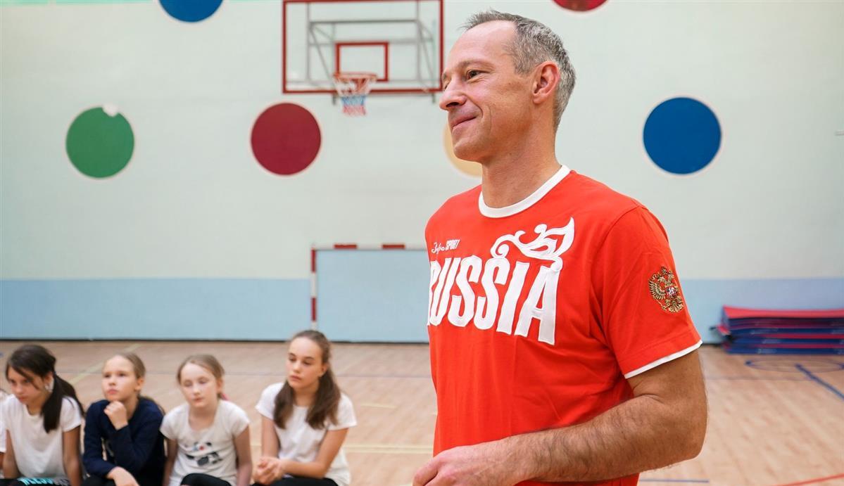 Юбилей у Дениса Кривошлыкова