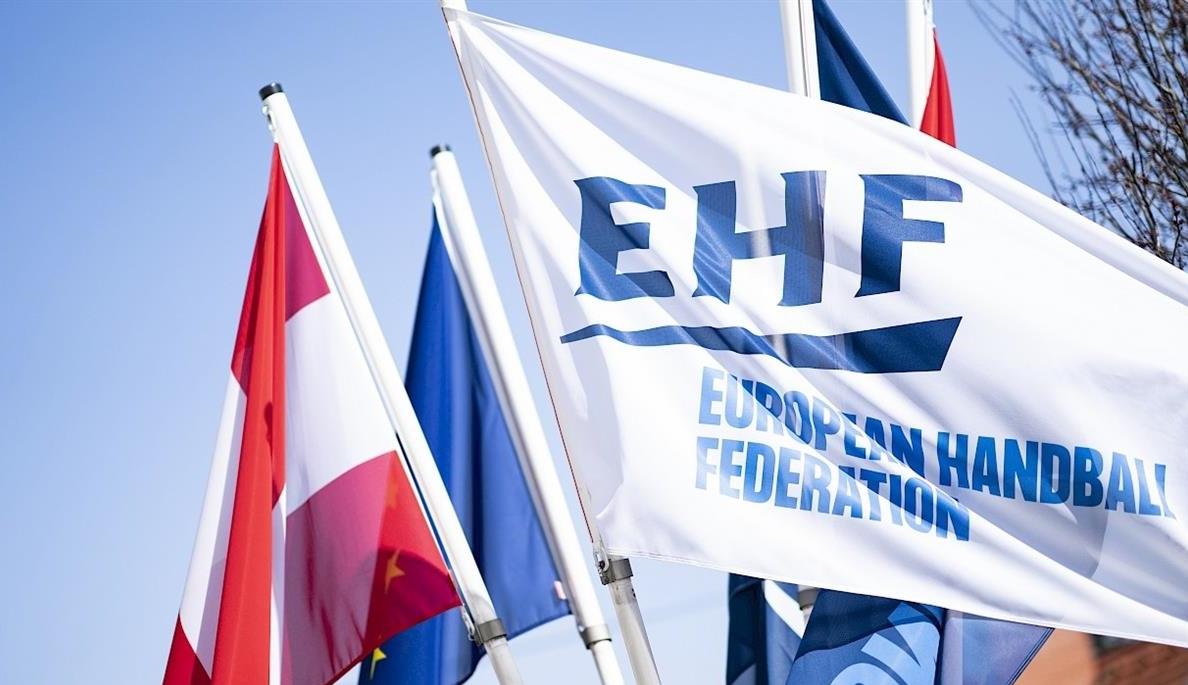 ЕГФ подтвердила решение ИГФ о поэтапном допуске юниорских и молодежных сборных России и Беларуси