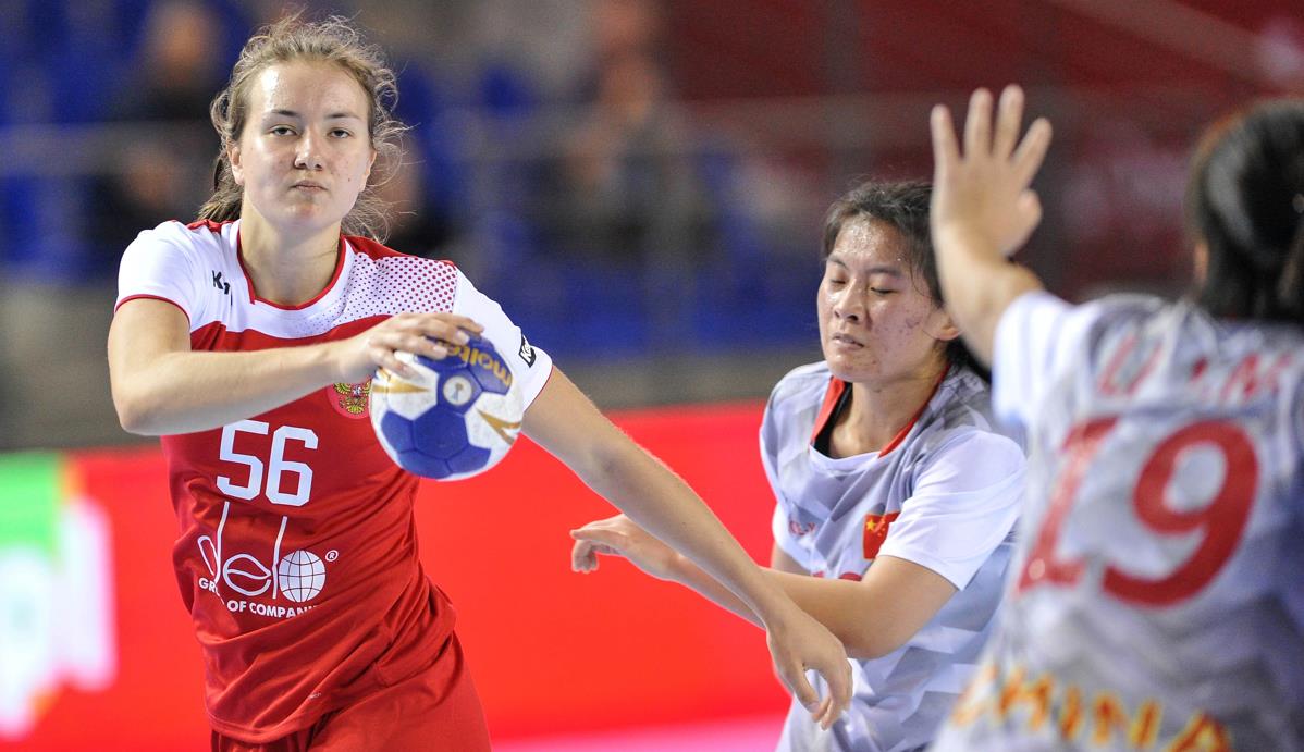 Женская сборная России U-18 одержала вторую крупную победу на чемпионате мира 