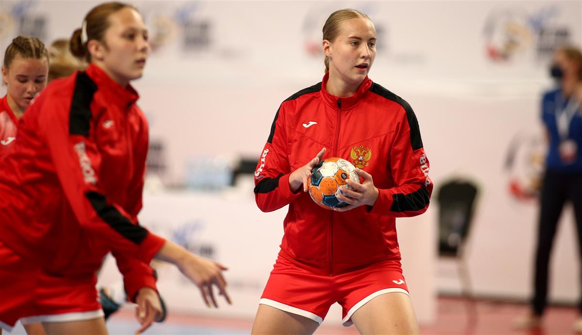 Юниорская сборная России сыграет в Венгрии