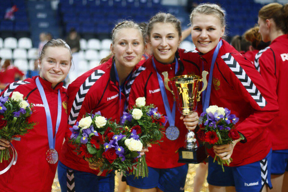 Сборная России заняла второе место на молодежном чемпионате мира